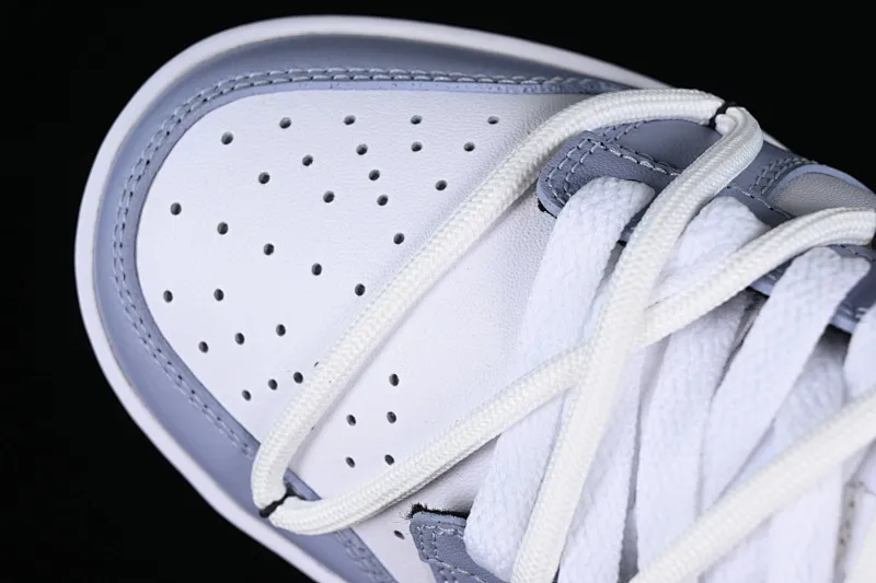 All Categories Nk SB Dunk Series Nk SB Dunk Low Low-top sneakers Nk SB Dunk Low Blueberry soda Simple haze gray blue SB strap low-top casual sneakers DD1503-101